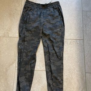 Nobull joggers Camo